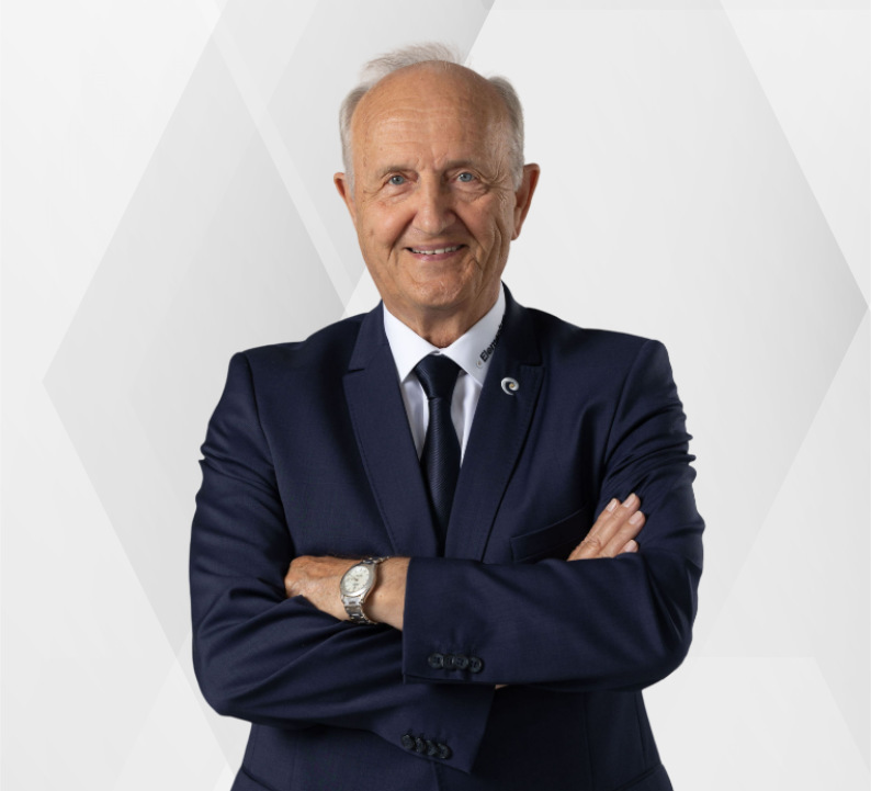 Bojan Pravica